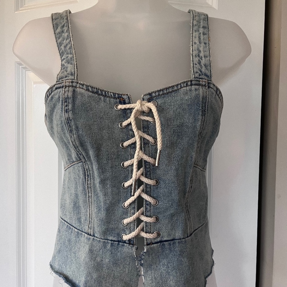 Blank NYC denim corset top with adjustable straps and laces, XS, EUC